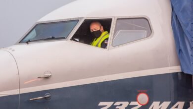 Photo of El director de la Autoridad Federal de Aviación de los Estados Unidos (FAA) vuela a los mandos de un Boeing 737 MAX