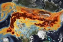Photo of NASA: La impactante imagen satelital con los incendios y huracanes en Estados Unidos