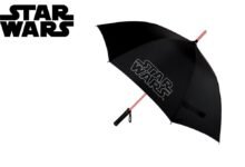 Photo of Este paraguas de Star Wars con luz aúna lo friki con lo práctico y hoy está rebajadísimo: llévatelo por 17,49 euros