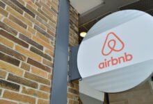 Photo of Airbnb se estrena en bolsa valorada en 47.300 millones de dólares y aumentando sustancialmente el precio de la OPV