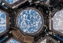 Photo of Interior Space, un libro de fotos sobre el lado humano de la Estación Espacial Internacional