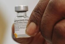 Photo of Coronavirus: ¿Quién recibió la primera vacuna en Estados Unidos?