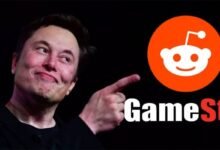 Photo of Reddit y Elon Musk salvan a GameStop disparando sus acciones en la bolsa 92,7%