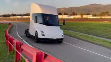 Photo of Camión eléctrico de Tesla aparece en un vídeo