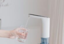 Photo of Este ingenioso gadget de Xiaomi convierte cualquier botella de plástico en un dispensador de agua y hoy lo tienes por 11 euros