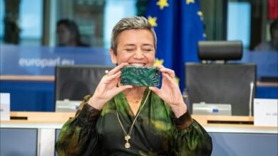 Photo of La Comisión Europea inicia una investigación antimonopolio contra Facebook por el uso de datos de anunciantes en Marketplace