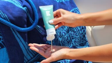 Photo of Siete cremas solares rebajadas hasta un 50% para proteger tu piel este verano: Sephora, Yves Rocher, The Body Shop y más