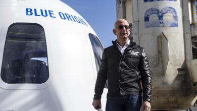 Photo of Jeff Bezos y su hermano serán parte del primer vuelo tripulado de Blue Origin