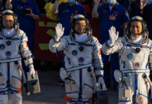 Photo of China lanza misión espacial tripulada con tres astronautas