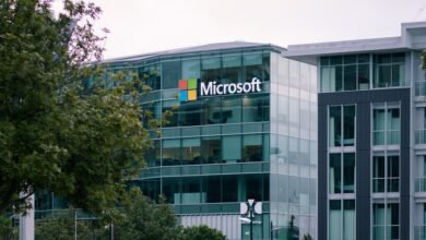 Photo of 30 compañías demandan a Microsoft en la Unión Europea por integrar en Windows 10 y 11 servicios como OneDrive o Teams