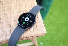 Photo of Google estaría trabajando en su propio smartwatch para competir con el Apple Watch y lo lanzaría en 2022