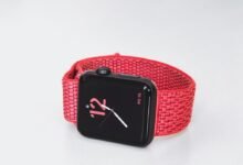 Photo of Los sensores revolucionarios para la salud en el Apple Watch están a años de distancia, según Mark Gurman