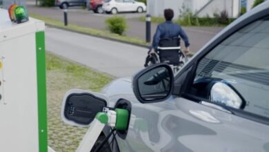 Photo of Ford presentó estación de carga de coches eléctricos para usuarios discapacitados