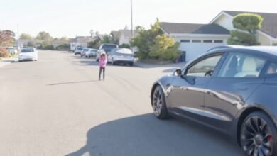 Photo of YouTube removió vídeo en el que se probaba frente a una niña el sistema de conducción autónoma de un Tesla
