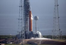 Photo of La NASA intentará reparar el cohete de la misión Artemisa I en la plataforma de lanzamiento