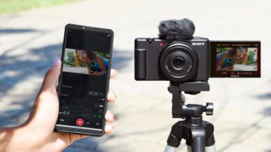 Photo of Sony lanza la ZV-1F con el foco en video blogging