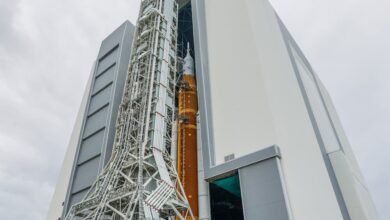 Photo of El cohete y la cápsula de la misión Artemisa I a la Luna de la NASA no sufren daños a causa del huracán Ian, pero no serán lanzados hasta noviembre