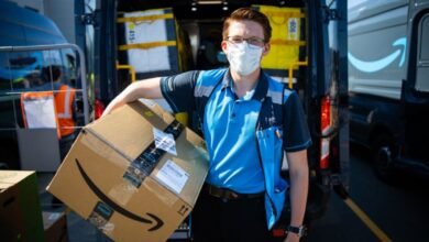 Photo of Amazon congeló las contrataciones de nuevo personal para sus divisiones minoristas