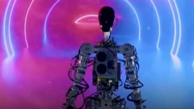 Photo of Elon Musk presenta a su robot humanoide Optimus