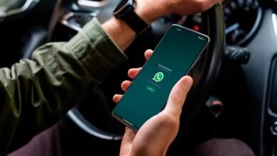 Photo of WhatsApp en el coche: cómo leer y responder mensajes sin que te multen
