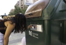 Photo of Pamplona decidió instalar basuras con cerradura electrónica. Pero les han hecho retirarlo por violar la privacidad