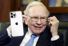 Photo of Si te ofrecen 10.000 euros a cambio de no comprar un iPhone nunca más, ¿aceptarías?: Warren Buffett tiene la respuesta