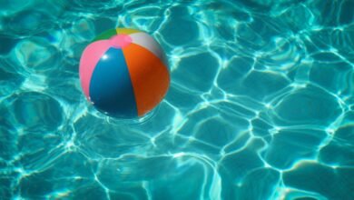 Photo of Puedes ahorrarte un buen dinero en la piscina este verano: esta web te dice qué dice cómo tramitar ayudas desde tu iPhone