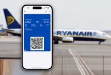 Photo of Ryanair prohíbe llevar la tarjeta de embarque en el iPhone para estos aeropuertos. Además, no hacer el check-in a tiempo puede salir caro